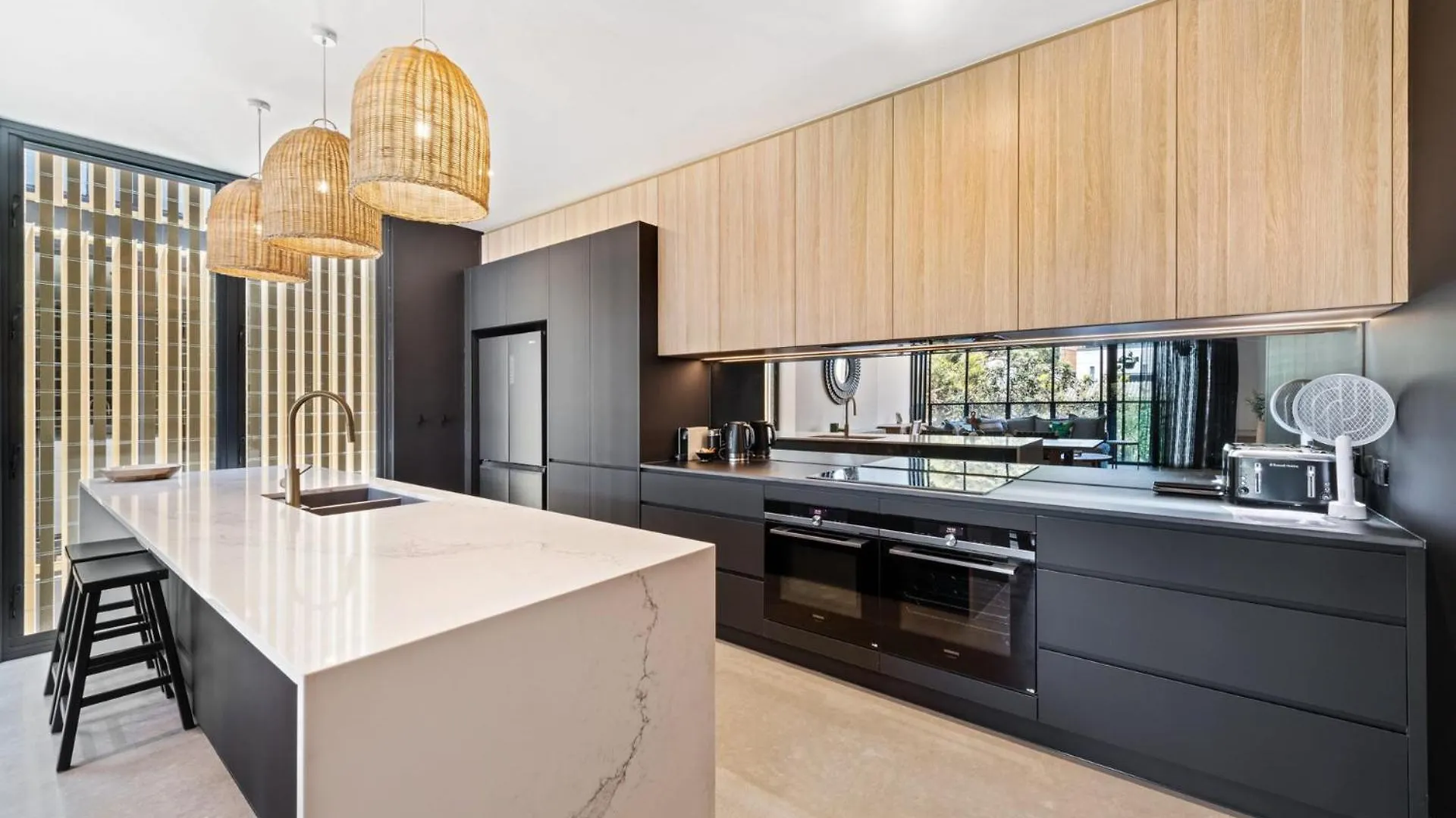 The Smith Luxury Holiday Home Near Beach Mooloolaba Avustralya